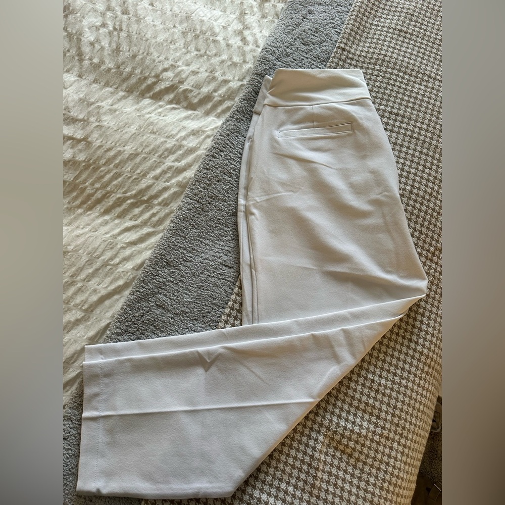 Women’s golf pants- brand new with tags. Never worn!!